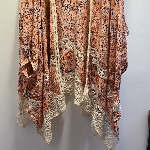 Torrid Women’s Floral Swim coverup One Size Kimono - Picture 3 of 5